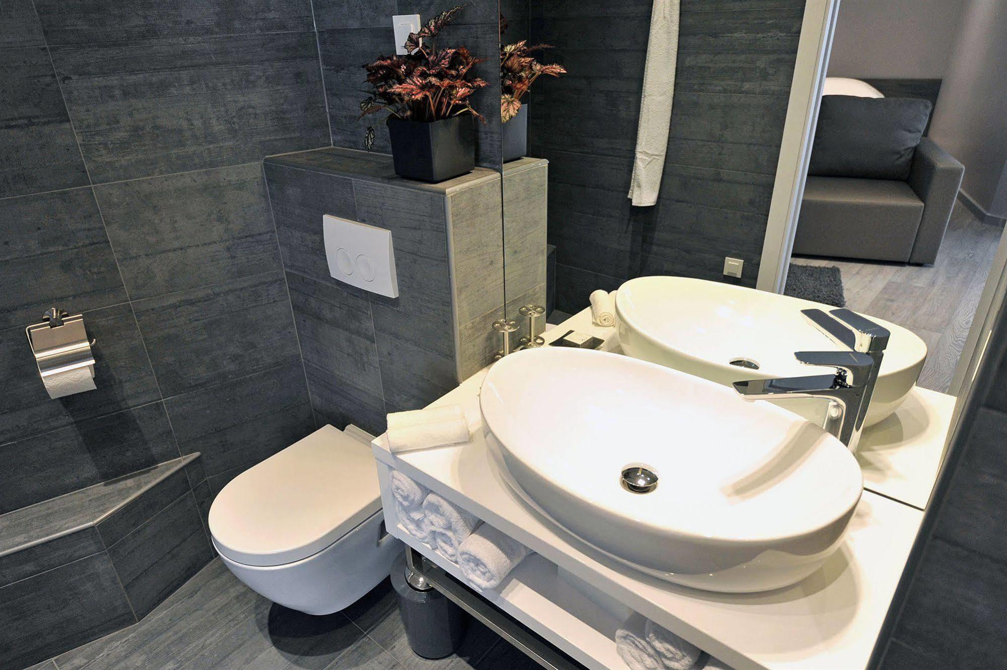 Apartments & Rooms Lavandula Exclusive ซาดาร์ ภายนอก รูปภาพ