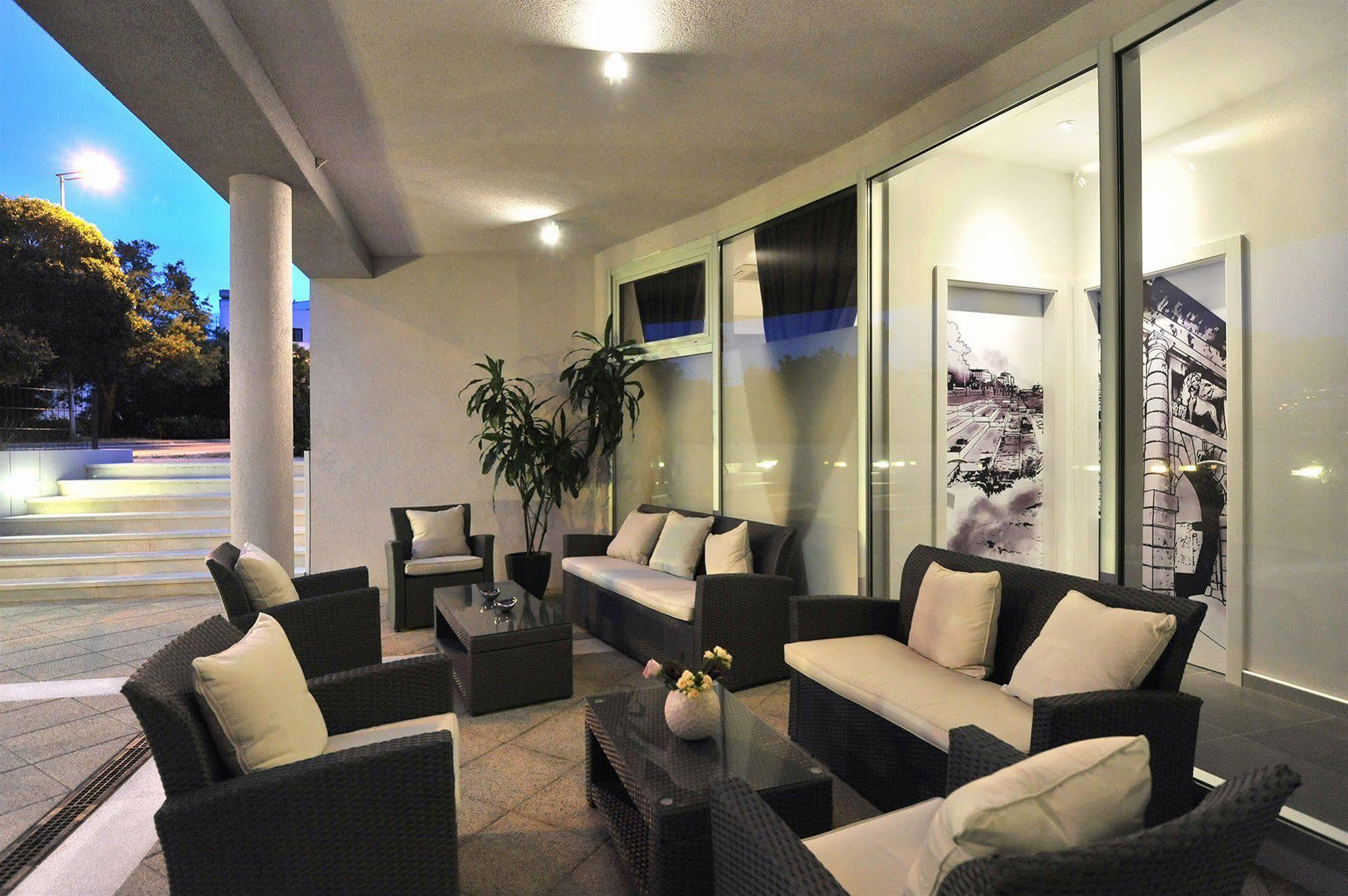 Apartments & Rooms Lavandula Exclusive ซาดาร์ ภายนอก รูปภาพ
